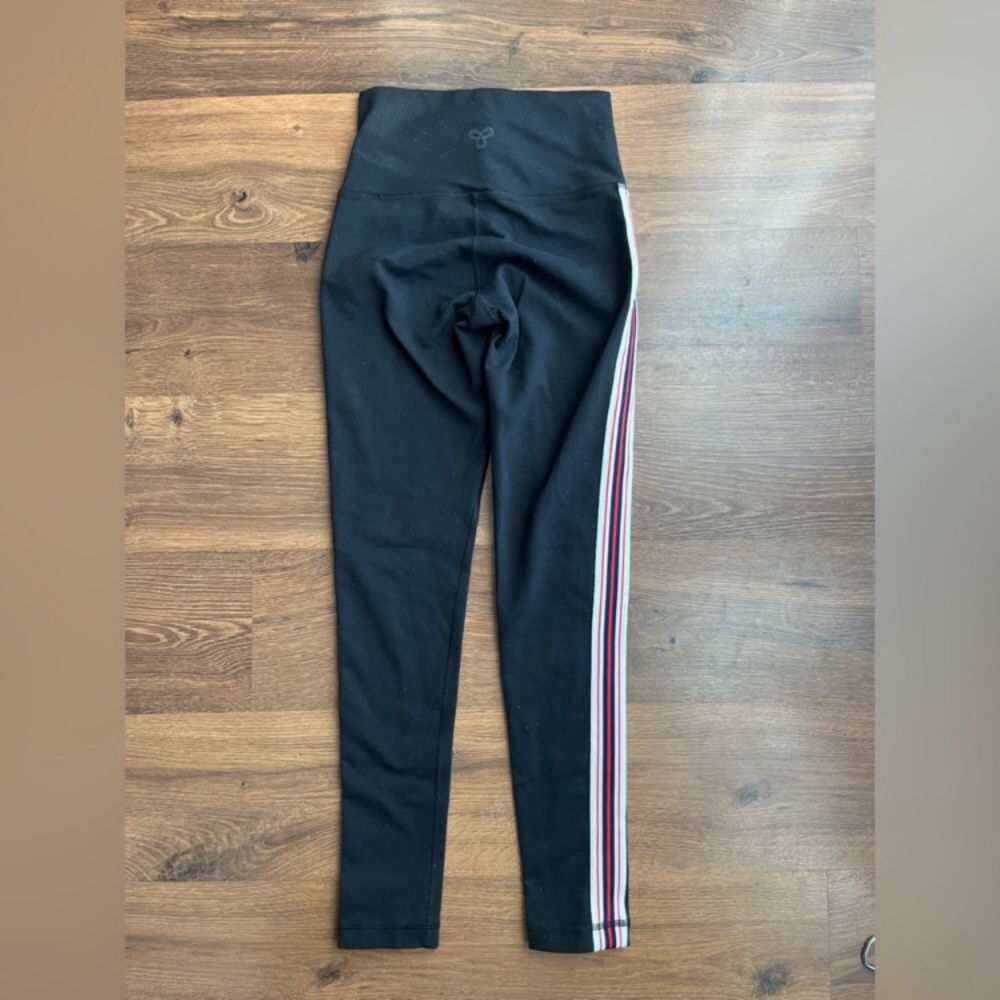 TNA Red Retro stripe leggings